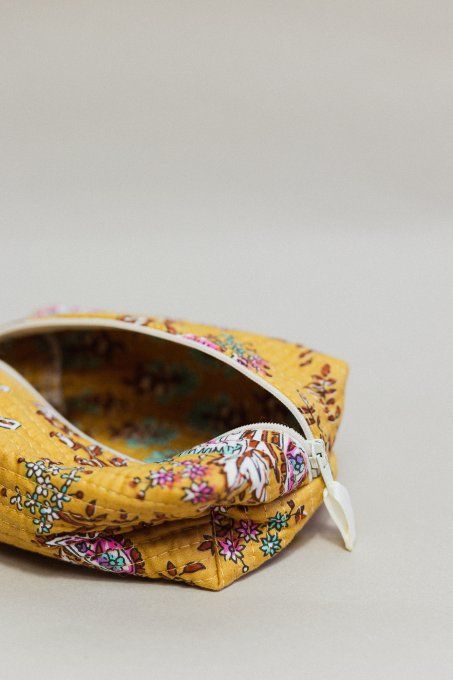 Trousse tissu indien jaune